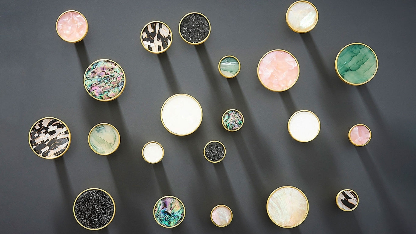 Koukku 1052 | Messinki + Celadon Vihreä